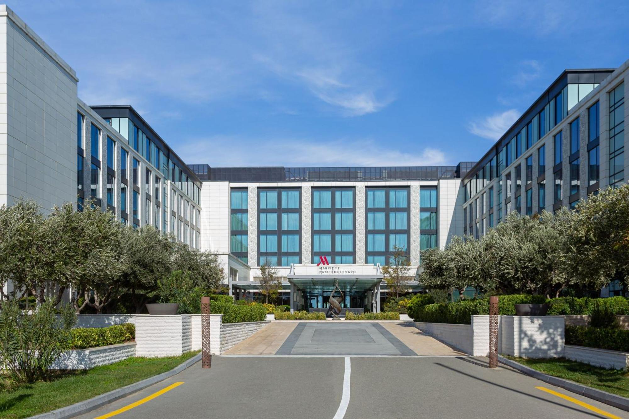 Marriott Boulevard מלון