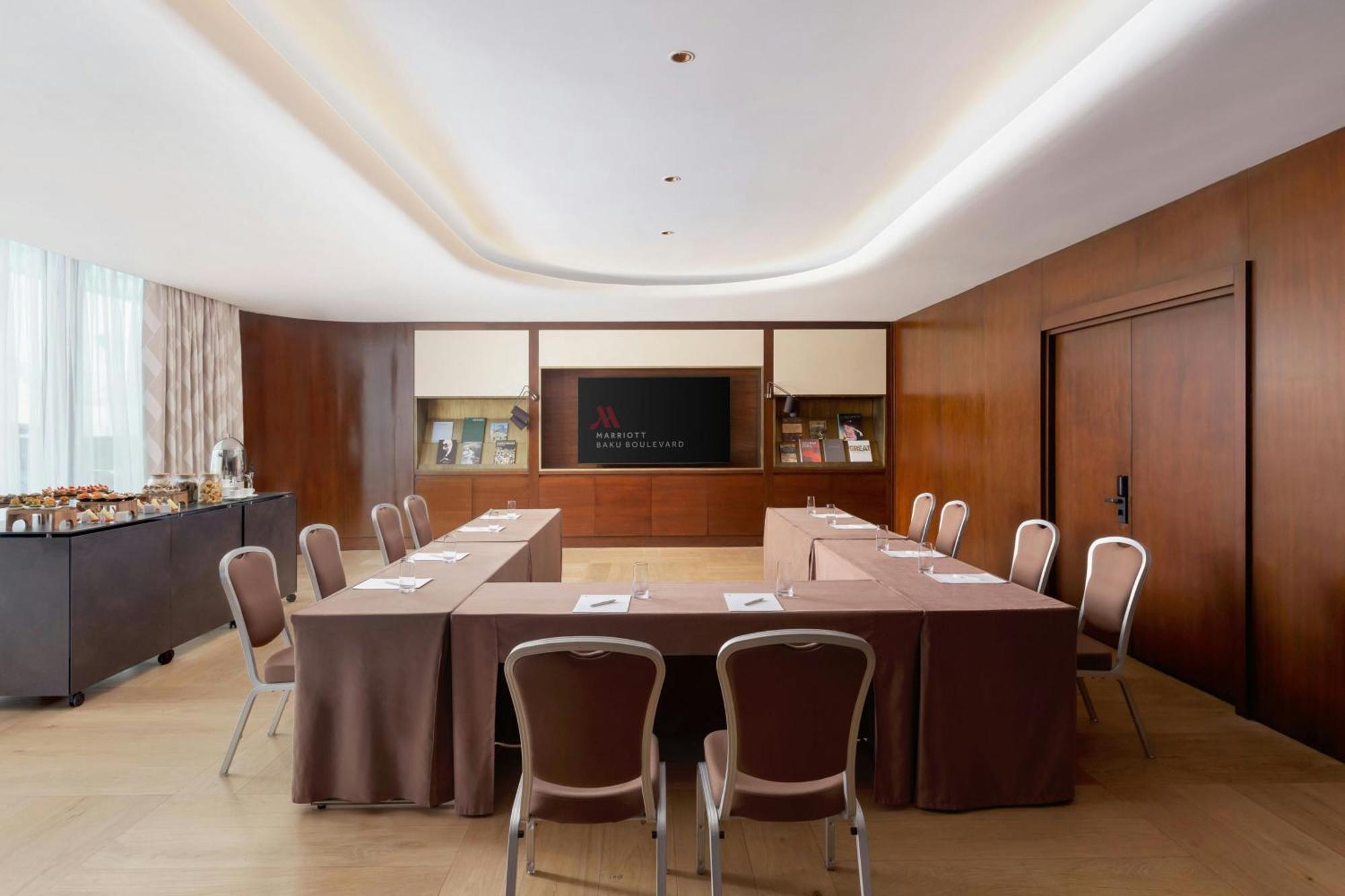 מלון Marriott Boulevard באקו
